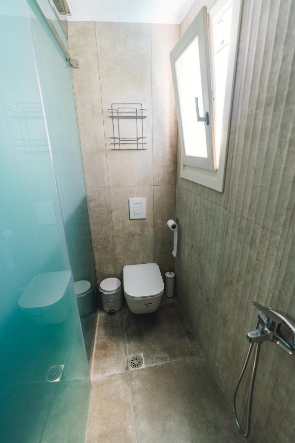 Lux House With Outdoor Jacuzzi And Sea View In Santorini Διαμέρισμα Εμπορειό Εξωτερικό φωτογραφία
