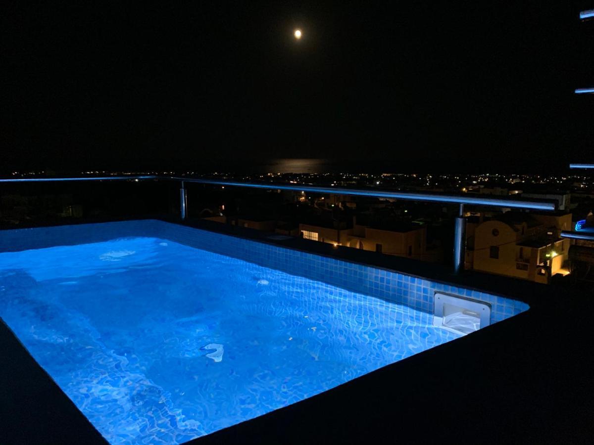Lux House With Outdoor Jacuzzi And Sea View In Santorini Διαμέρισμα Εμπορειό Εξωτερικό φωτογραφία